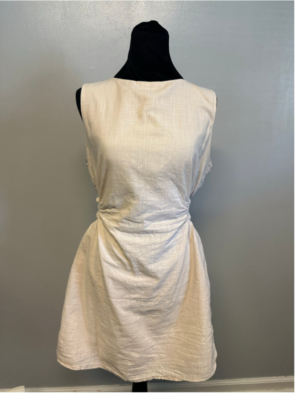 LILLUSORY Mini Dress Size Large Beige Cutout Waist 100% Cotton